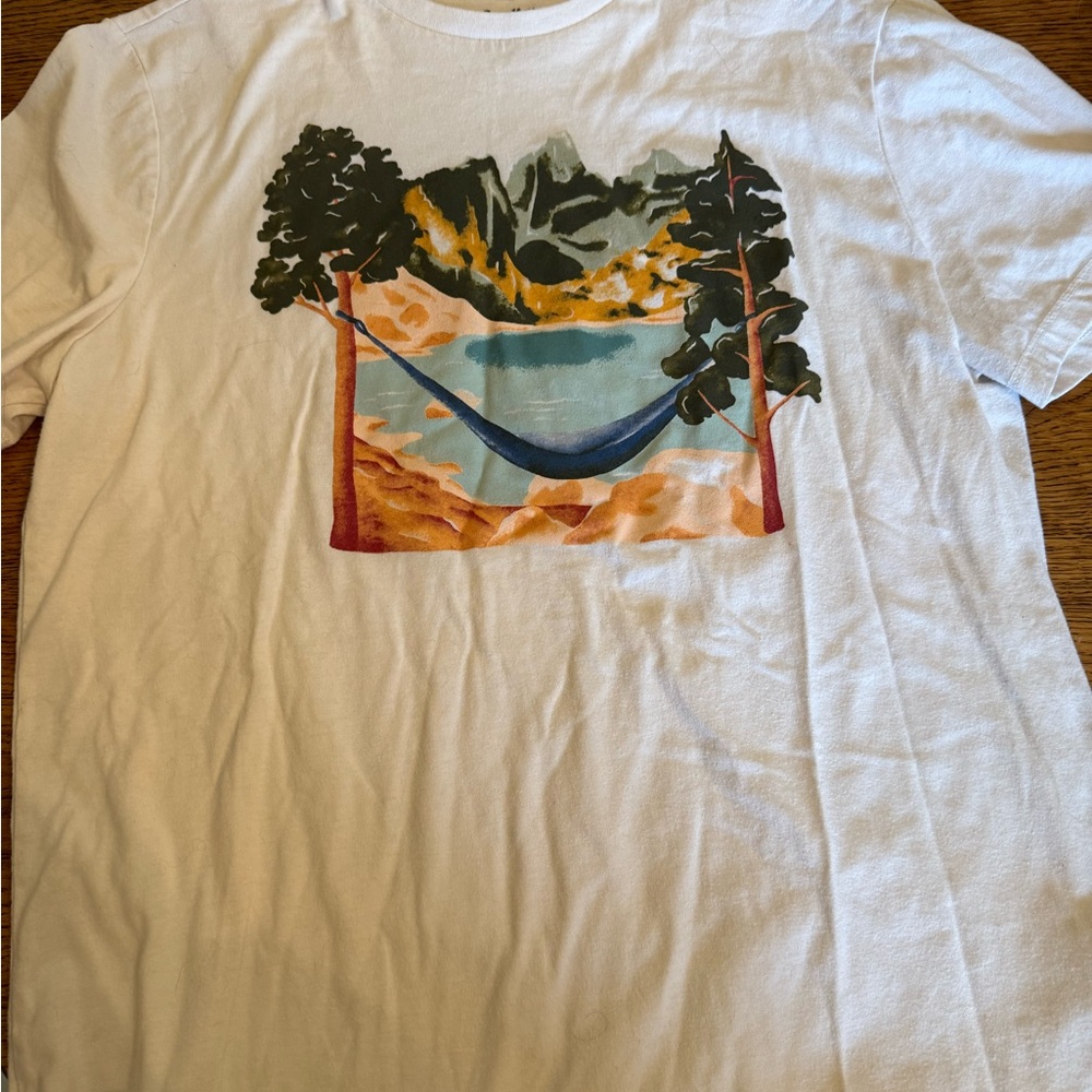 Scenic Print White Short Sleeve Tee
